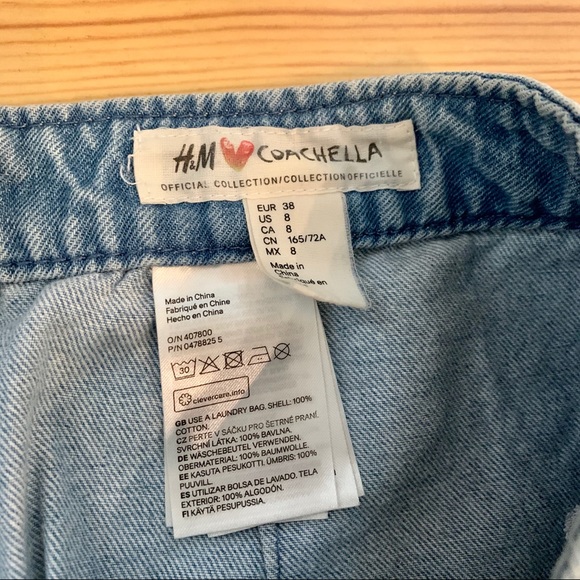 H&M Embroidered denim mini skirt - Picture 3 of 4